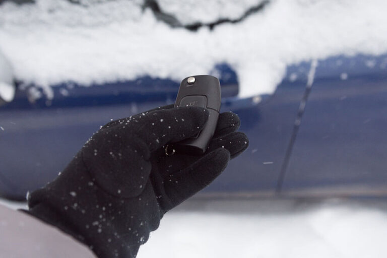How To Remove A Broken Car Key
